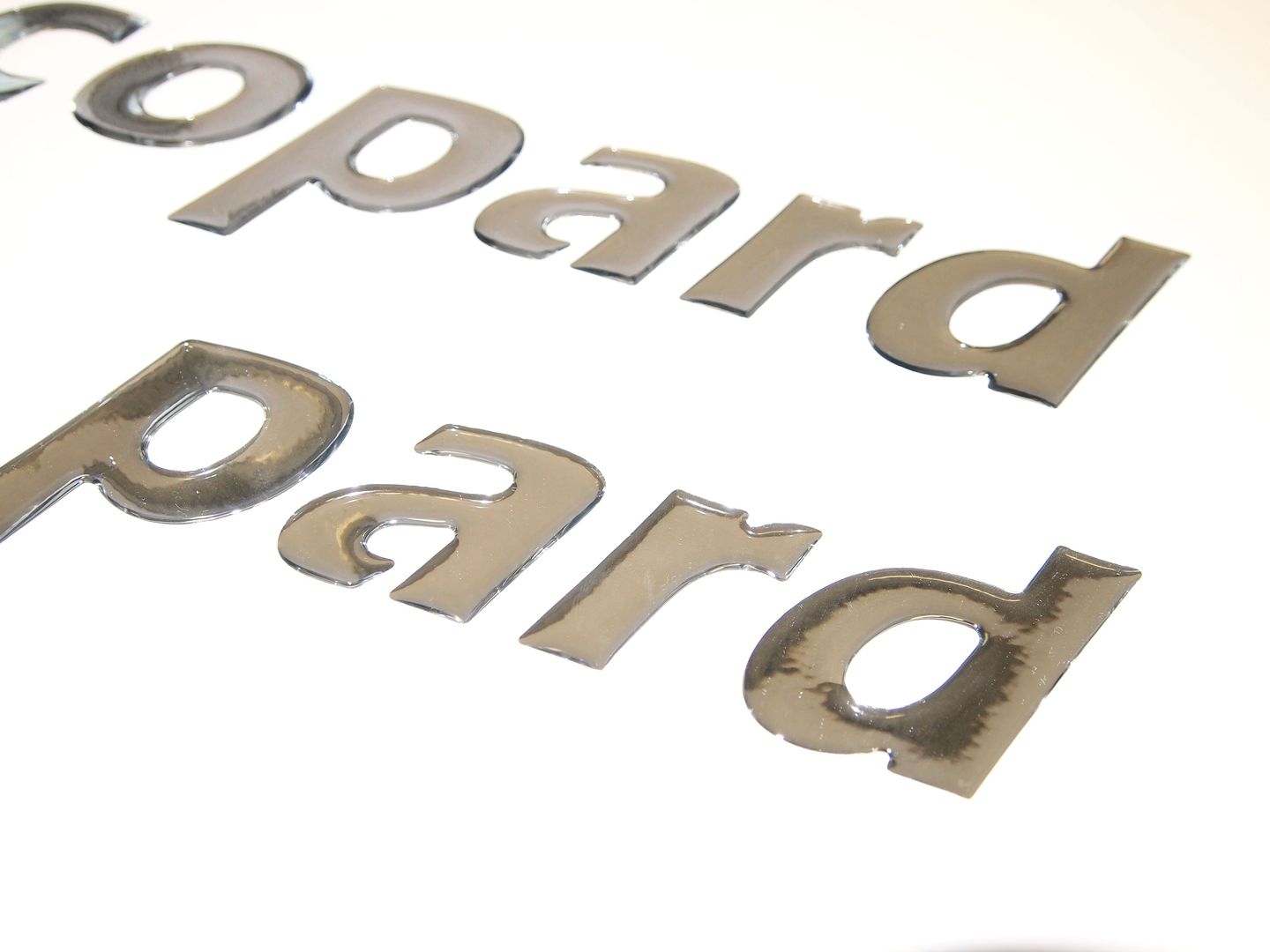 3D Schriftzug "Chrome"